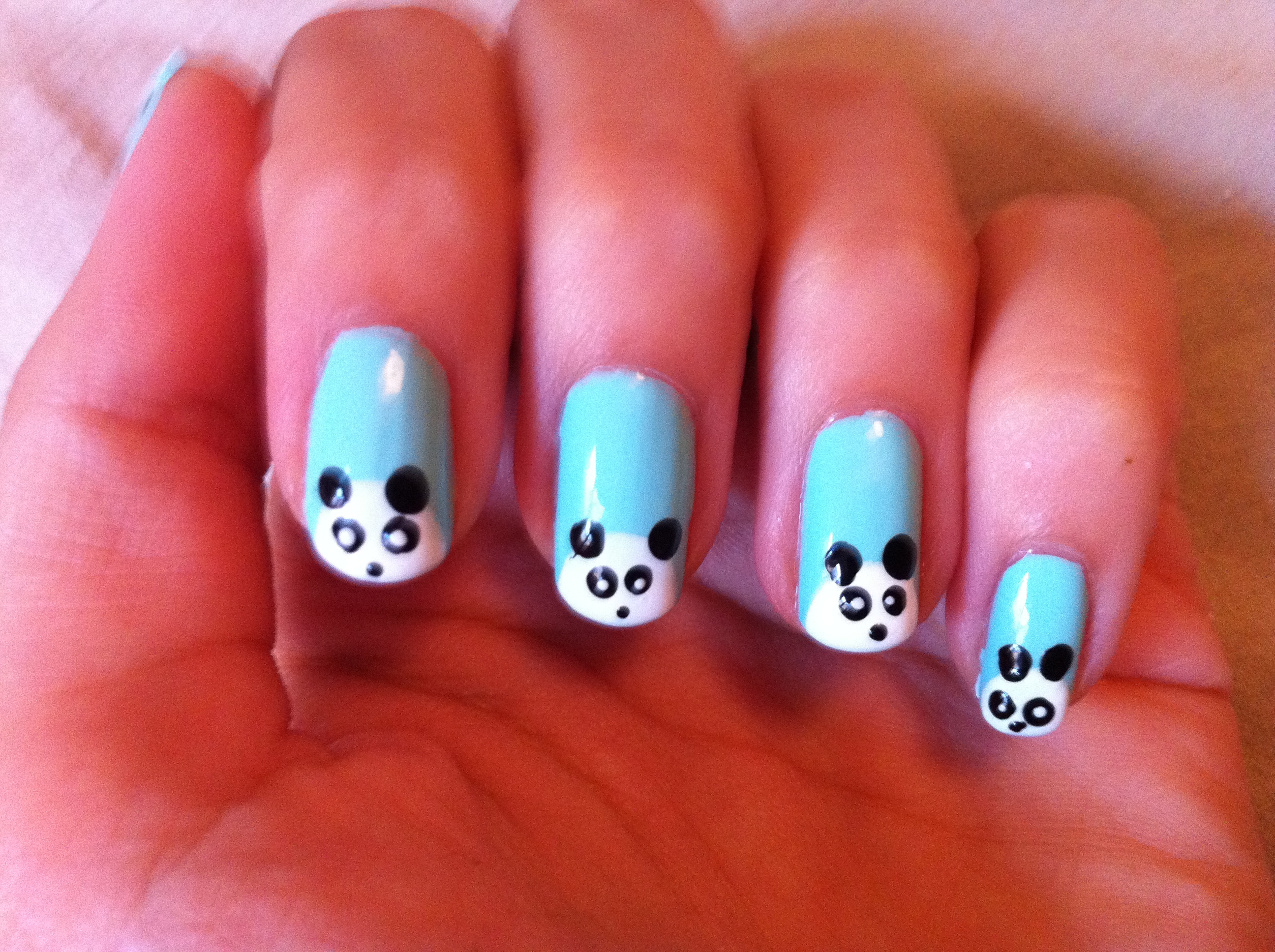 The channel is called Cutepolish! This tutorial is for Panda nails